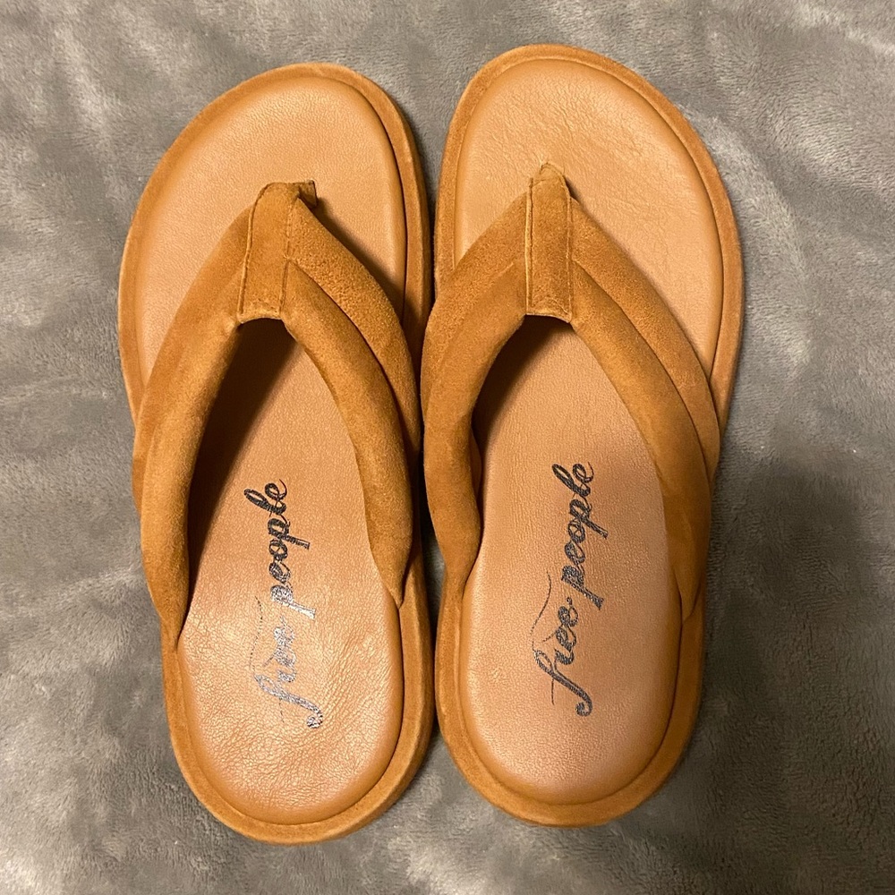 Free People Women's Shoes Wonderland Thong Sandals